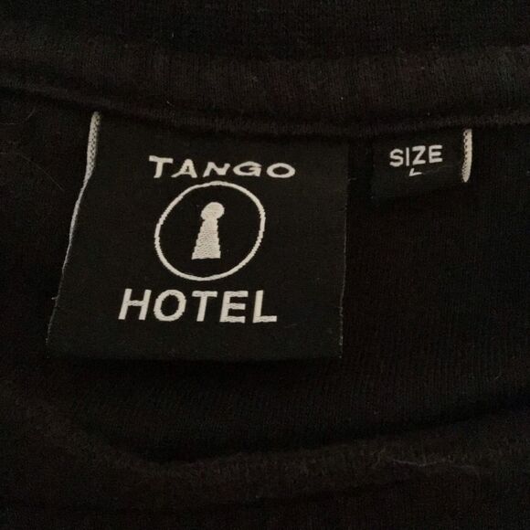 Tango Hotel Canvas to Reality Skull Drip Graphic Tee - Picture 3 of 5